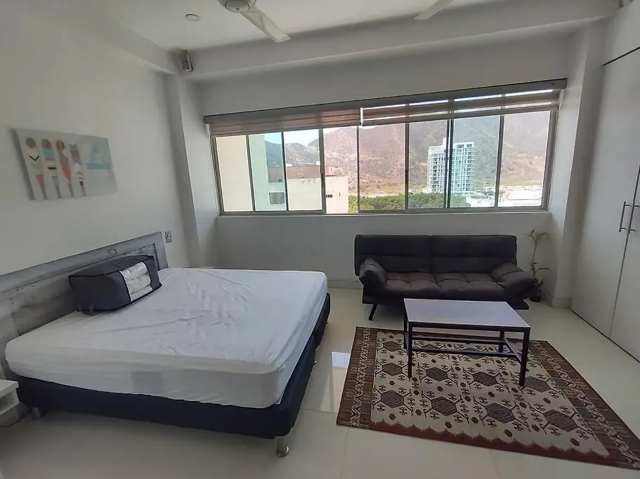 Hugos Studio Loft Gaira Apartment